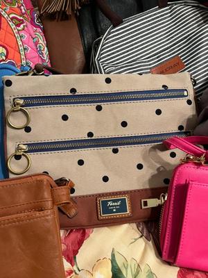 Sale Photo Thumbnail #237