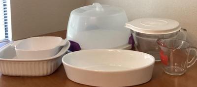 Pampered chef glass measuring cup cake holder casserole dish