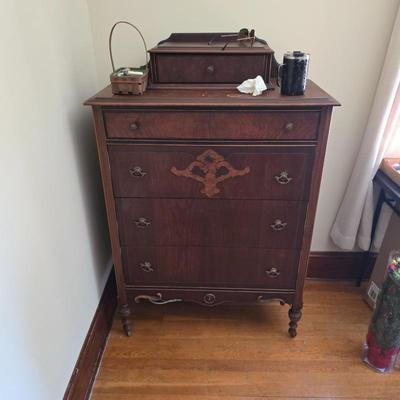 Sale Photo Thumbnail #178: Antique dresser