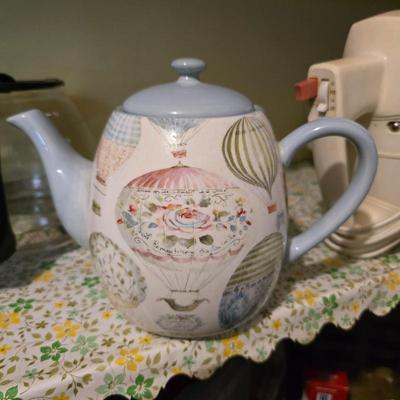 Sale Photo Thumbnail #234: Tea pots