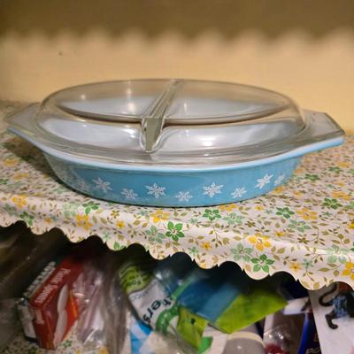 Sale Photo Thumbnail #67: Turquoise lidded pyrex casserole