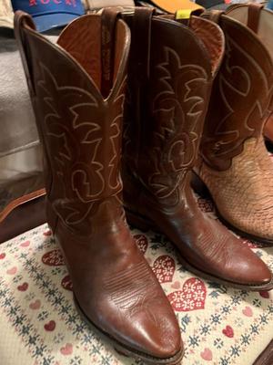 Sale Photo Thumbnail #383
