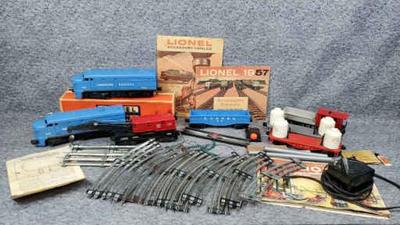 Lionel 027 ho trains and tracks