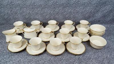 Lenox eternal gold rimmed tea ware fruit bowls