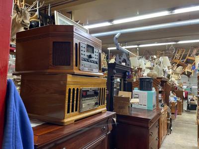Sale Photo Thumbnail #13