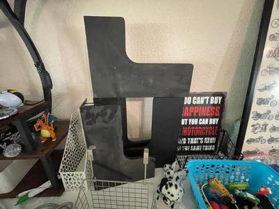 Sale Photo Thumbnail #177