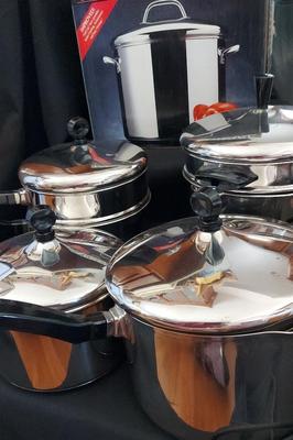 FARBERWARE POTS AND PANS NEW AND GENTLY USED