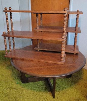 RETRO STYLE ROUND COFFEE TABLE AND SHELVES