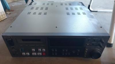 SONY DIGITAL AUDIO RECORDER PCM-710