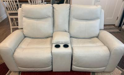 Ashley Furniture Mindanao Dual Power Leather Reclining Loveseat w/ Console