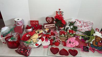 Valentines Decor Explosion