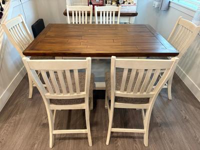 Ashley Furniture Marsilona Counter Height Extendable Table W/8 Chairs
