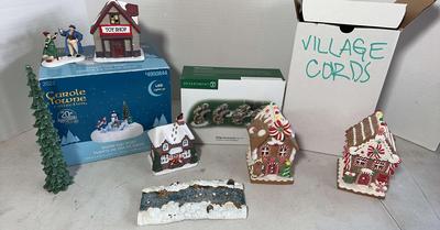 Christmas Village Houses & Accessories