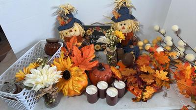 Colors & Scents Of Fall Decor 