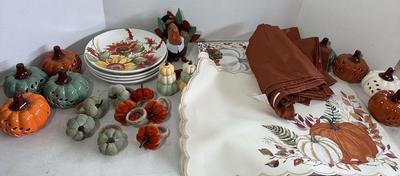 Thanksgiving Table Decor