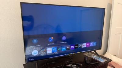 Samsung 43” TV With Roku Stick