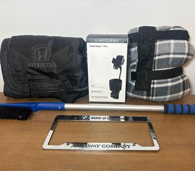 Jeep & Honda Car Blankets, Snowscraper & CupCargo Pro