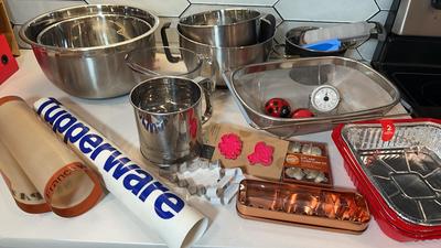 Mixing Bowls & Baking Accessories