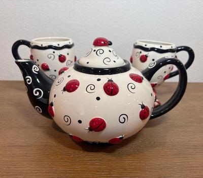 burton+BURTON Lady Bug Teapot & Tea Cups From The Lovely Ladybug Collection 