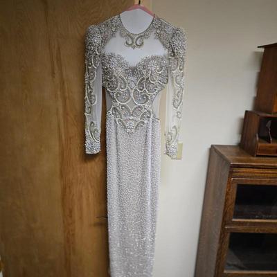 Sale Photo Thumbnail #205