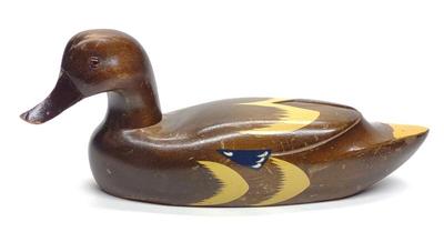 Sale Photo Thumbnail #442: Decorative Duck Decoy