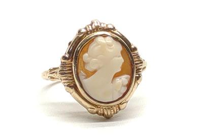 Sale Photo Thumbnail #221: Vintage 10K Gold Carved Shell Cameo Ring (sz 7.5)