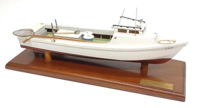 Sale Photo Thumbnail #457: Chesapeake Bay Deadrise Workboat Model Boat