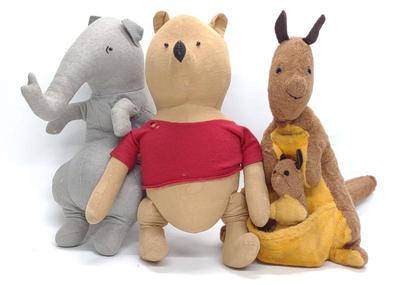 Sale Photo Thumbnail #452: Vintage Agnes Brush Winnie The Pooh & Friends