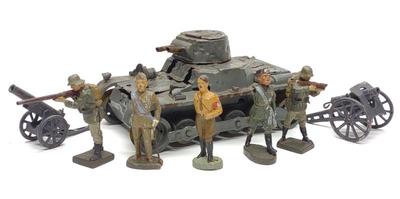 Sale Photo Thumbnail #103: WWII Lineol & Elastolin German Toy Soldiers & Tank