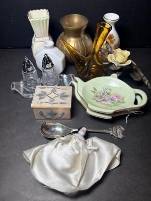 Wedgewood, Lefton, Beellek & More Vintage Smalls