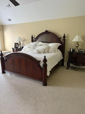 Thomasville King Bed- 84”w x 89”l x 76”h