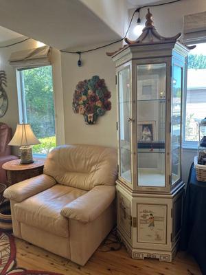 Sale Photo Thumbnail #752