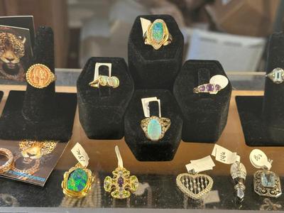 Sale Photo Thumbnail #112