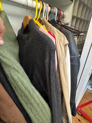 Sale Photo Thumbnail #785
