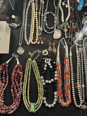 Sale Photo Thumbnail #128