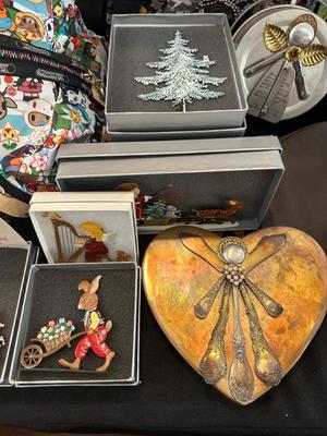 Sale Photo Thumbnail #218