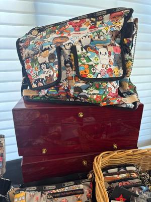Sale Photo Thumbnail #219: Le Sport Sac collection 