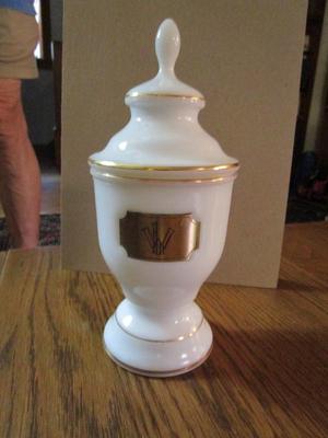 Sale Photo Thumbnail #54: Apothecary jar - porcelain from Germany (Heinz Glass)
