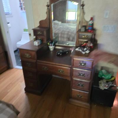 Sale Photo Thumbnail #113