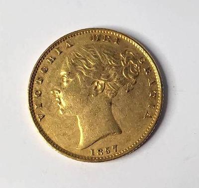 1857 british gold sovereign coin