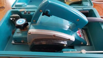 MAKITA POWER PLANER