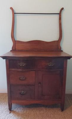 ANTIQUE WASH STAND