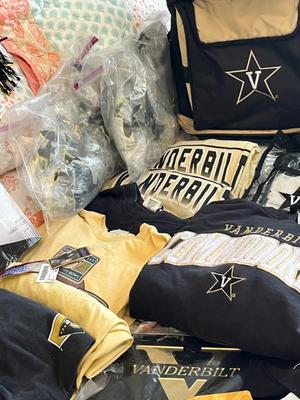 Sale Photo Thumbnail #302