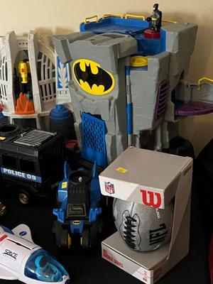 Sale Photo Thumbnail #331