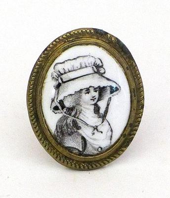 Sale Photo Thumbnail #63: Scarce 18th-century curtain tieback