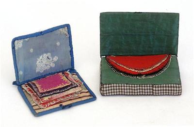 Sale Photo Thumbnail #53: Victorian folk art pen wipes