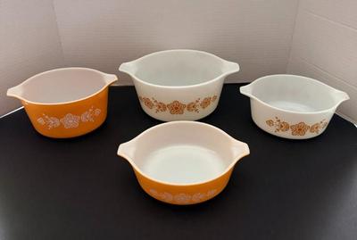 Lot (4) Vintage Pyrex Nesting Casseroles, Butterfly Gold Pattern, 471 1 Pt, 472 1.5 Pt, 473 1 Qt, 474 1.5 Qt
Lot #: 31
