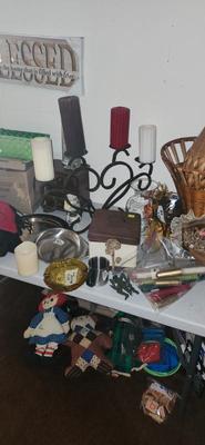 Various housewares, decor