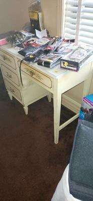 Desk, nice, compact - SOLD