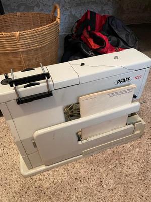 Sale Photo Thumbnail #542